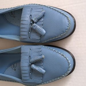 Dr. Scholl's Baby Blue Loafers Leather Sz 7.5 Tassels Stitching NWOB